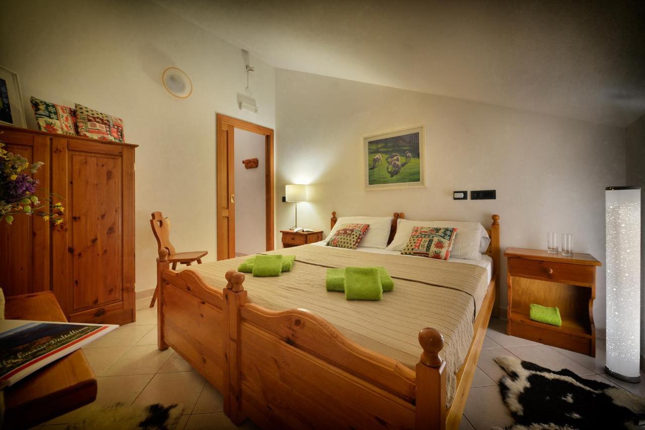 Albergo Casa Alpina San Luigi กัมโปโดลชิโน ภายนอก รูปภาพ